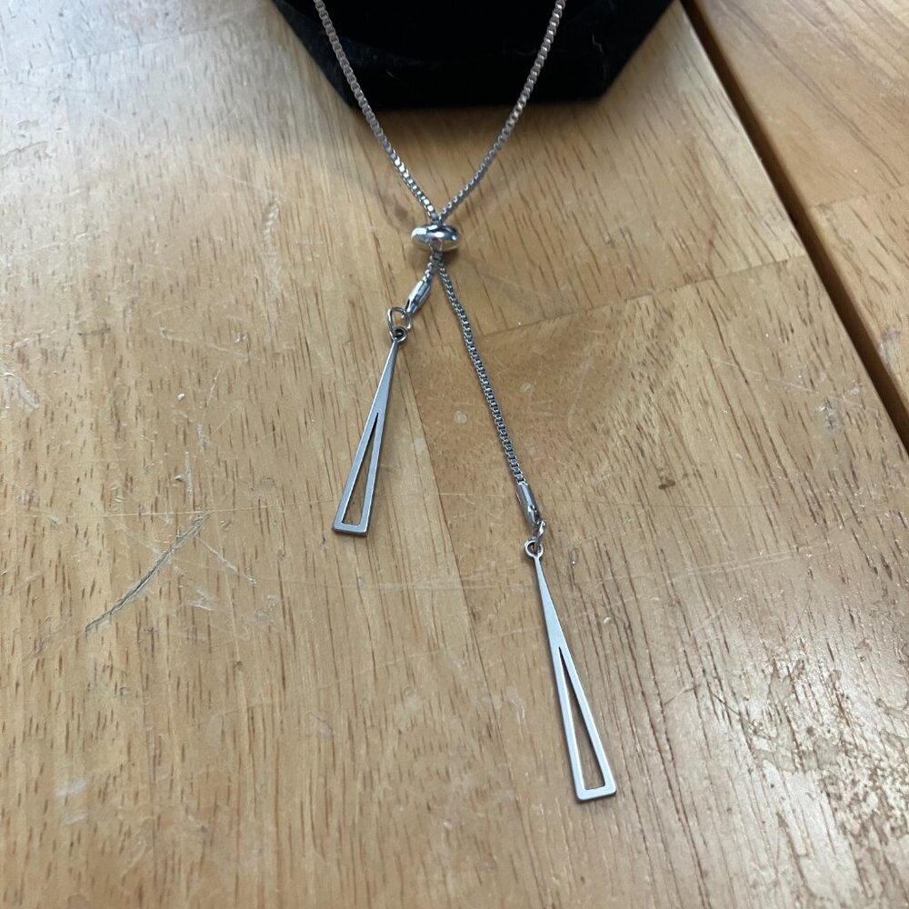 Silver Lariat with Sliding Length Adjuster EUC - Picture 7 of 8